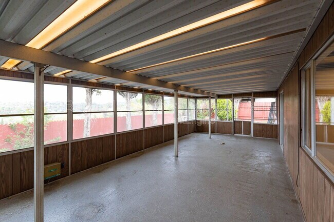 Building Photo - 3725 Orion Dr