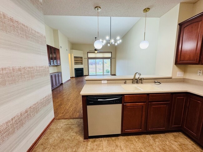 Building Photo - 18893 97th Pl N