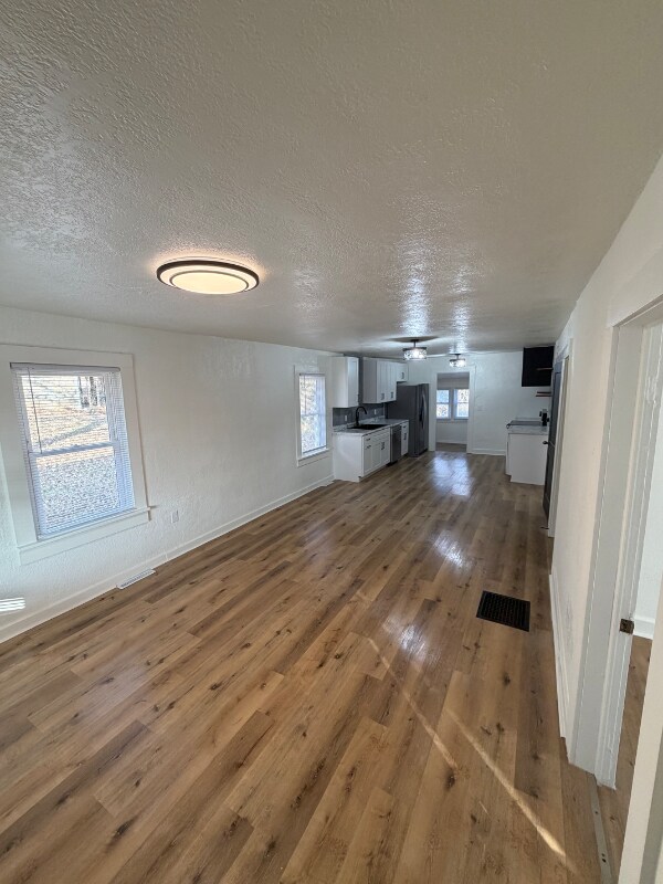 Building Photo - 103 N Francis St