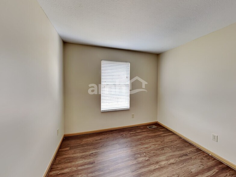 Building Photo - 2245 Yagger Bay Dr