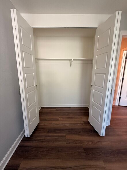 Building Photo - 755 14th Ave