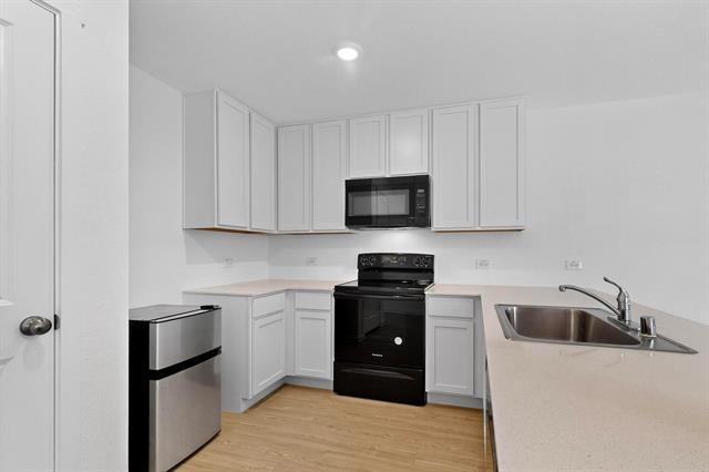 Building Photo - 6739 Highlands St