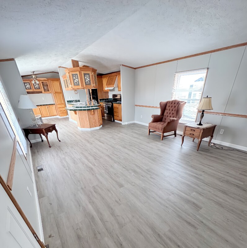 Building Photo - 200 N 28th St