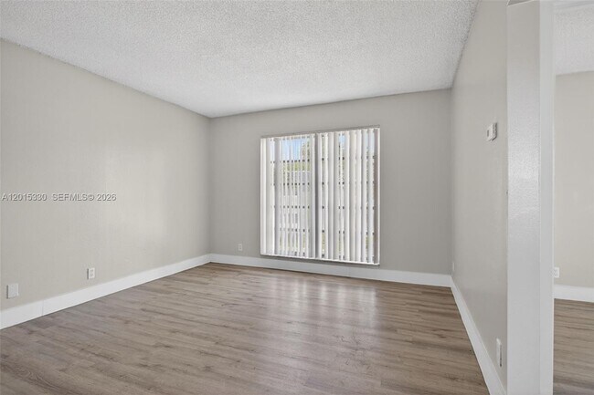 Building Photo - 4409 Treehouse Ln