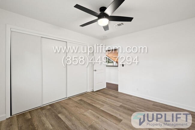 Building Photo - Country Estates - 4 bedroom 3 bathroom ove...