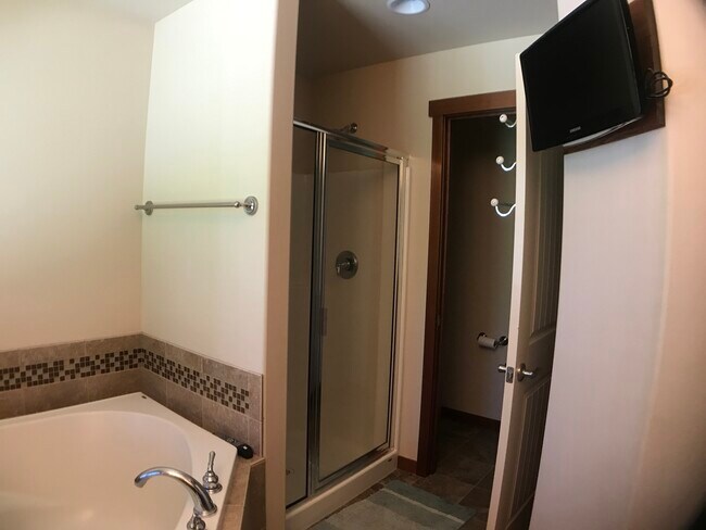 Building Photo - 1627 241st St SW