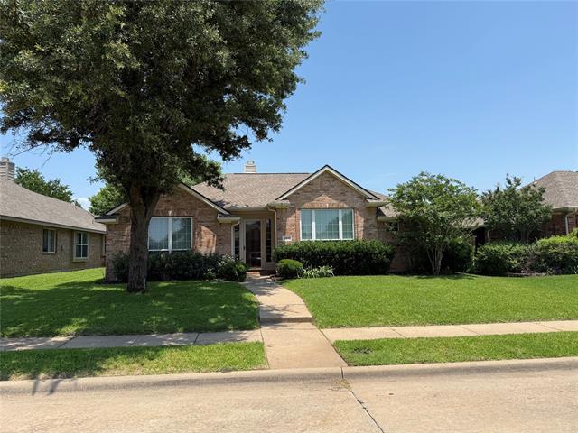 Building Photo - 10810 Camelot Dr