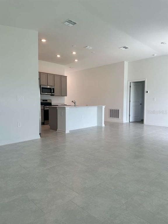 Building Photo - 4816 Edensbridge Ln