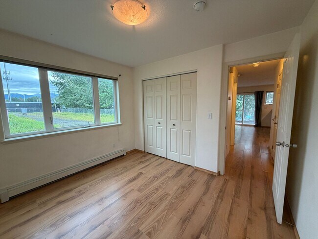 Building Photo - 540 Eyak Dr