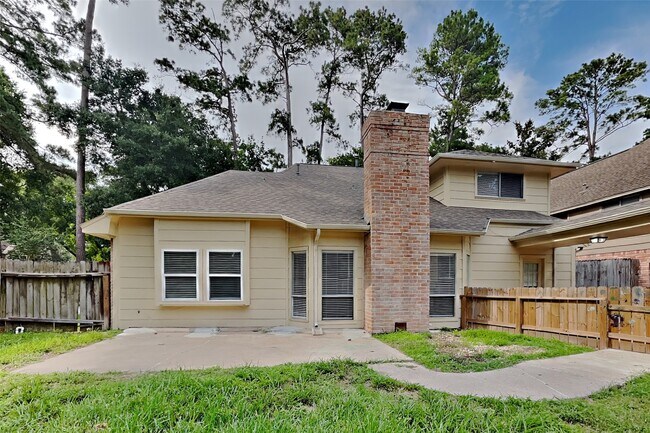 Building Photo - 12127 Rocky Lake Dr