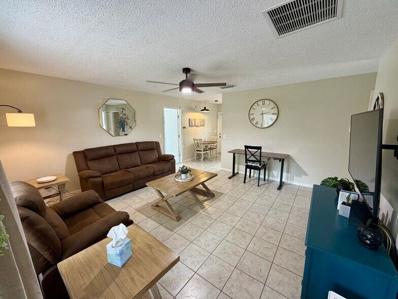 Building Photo - 1133 Glenwood Rd