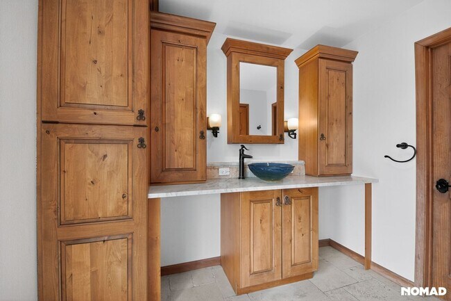 Building Photo - 12331 N Antelope Trail