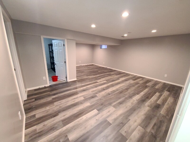 Building Photo - 8232 Noble Ave N