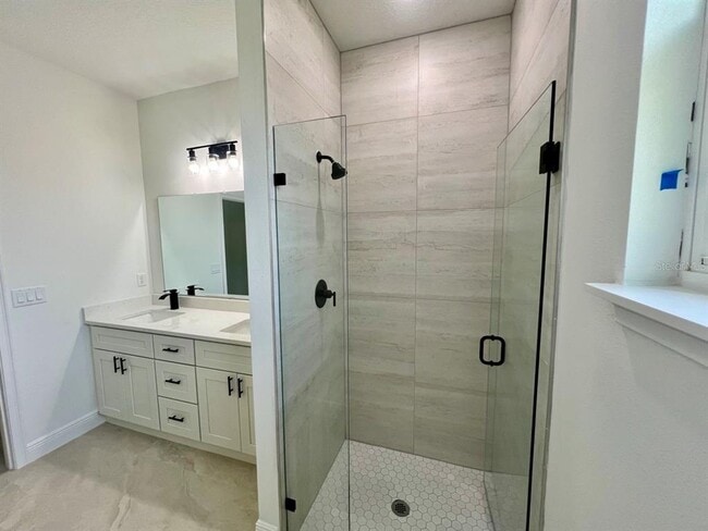 Building Photo - 8114 N Maltese Dr