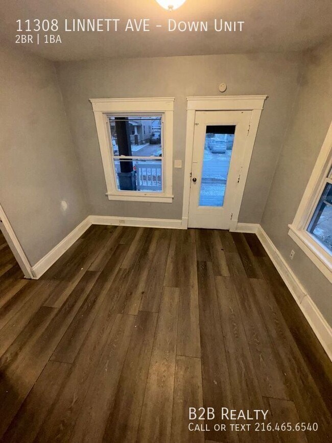 Building Photo - 11308 Linnet Ave