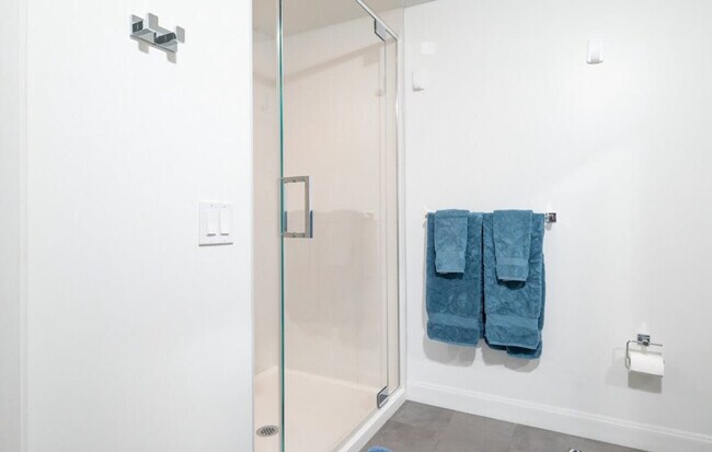 Building Photo - 360 Foley St