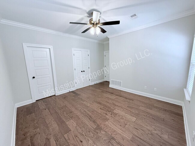 Building Photo - 4088 Fieldstone Lp