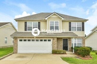 Building Photo - 3 Bedroom Pet-Friendly Home in ANTIOCH, TN...