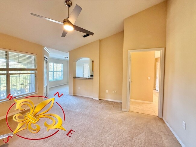 Building Photo - Charming 1-Bedroom Condo in the Reserve at...