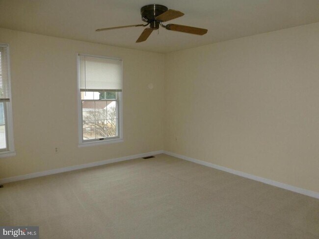 Building Photo - 6824 Silassie Ct