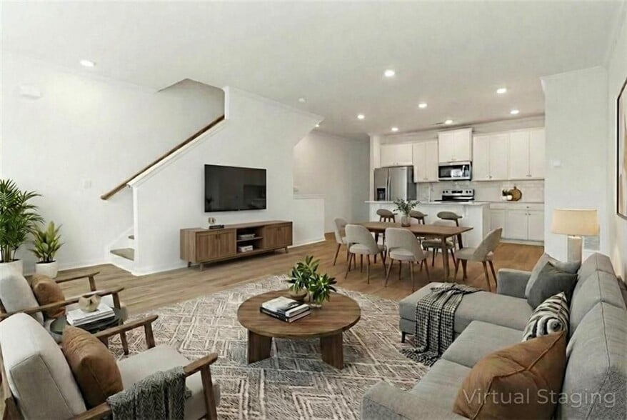 Building Photo - 1332 Lakota Pl