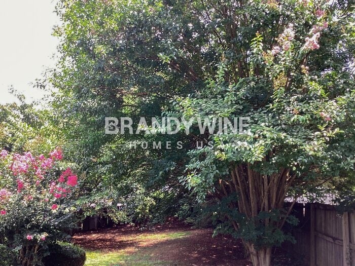Building Photo - 406 Sunny Field Ct