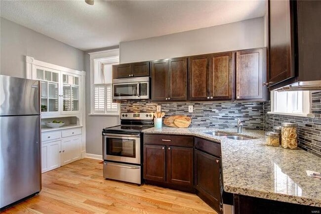Building Photo - Fantastic 2bd/1ba home! Let yourself in!