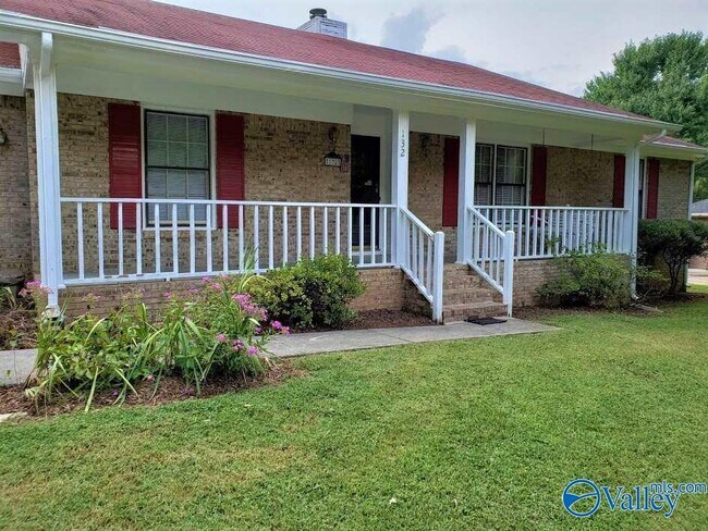 Building Photo - 132 Raleigh Way