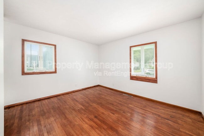 Building Photo - 259 Amfield Ct
