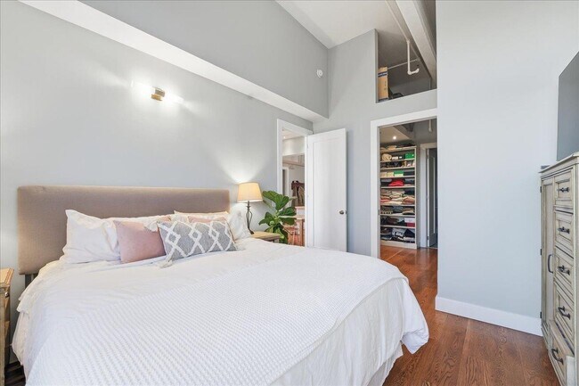 Building Photo - 1500 Hudson St