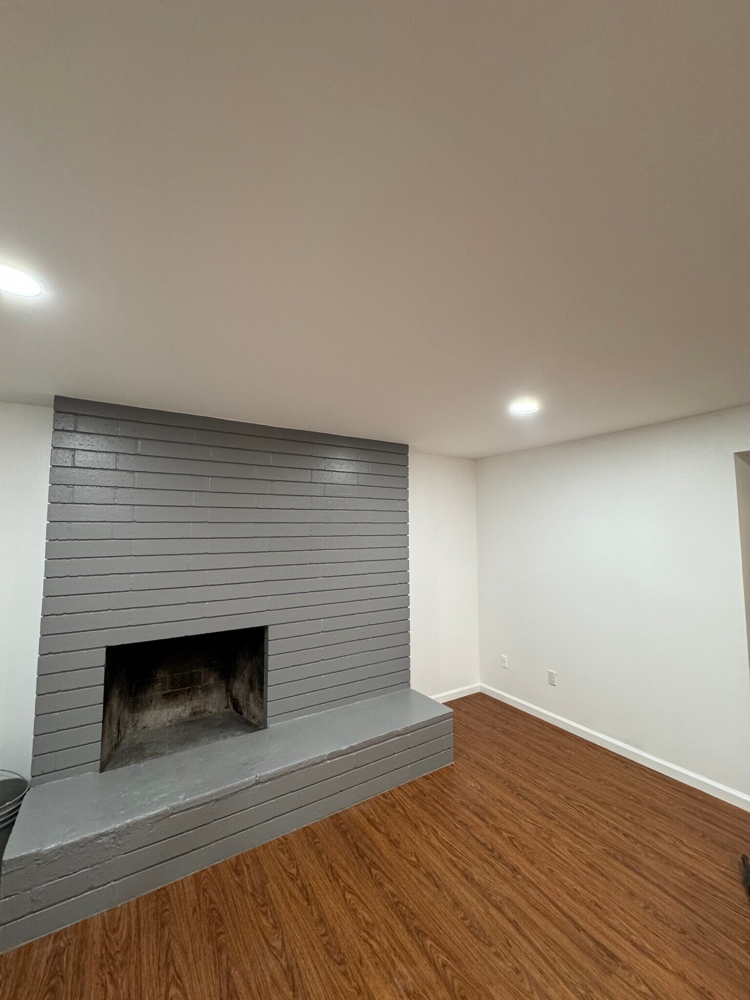 Building Photo - 1374 N Cuyamaca St