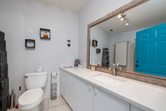 Building Photo - 763 Jacqueline Ln