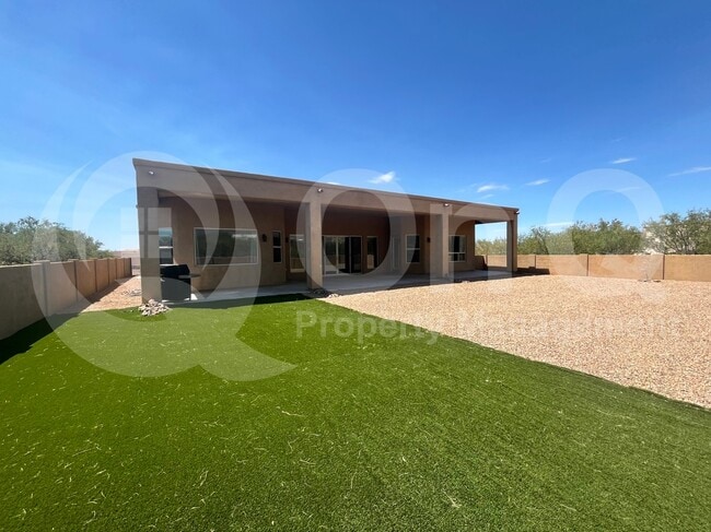 Building Photo - 9398 E Desert Milkweed Ct