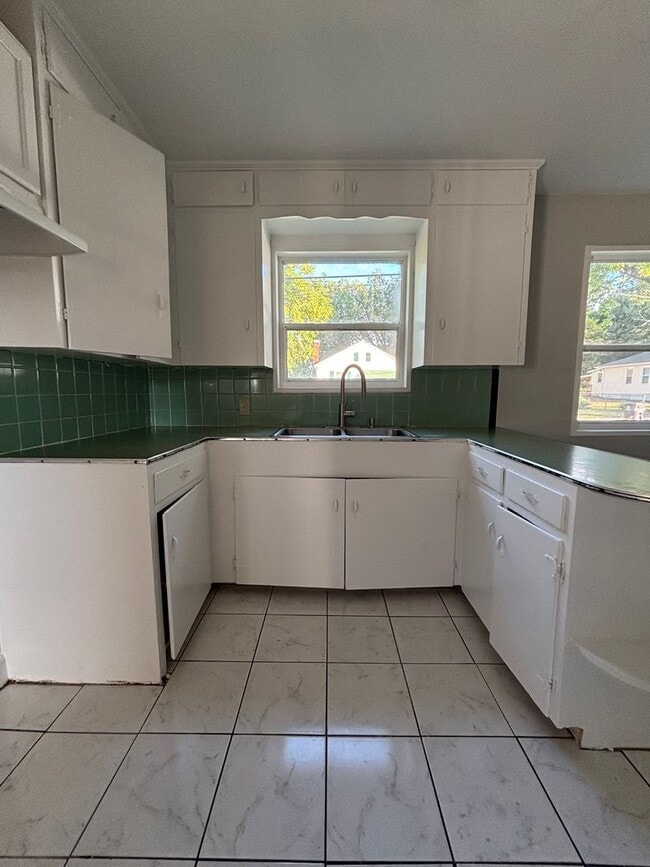 Building Photo - Charming 3-Bedroom Home in Arcadia – Winst...