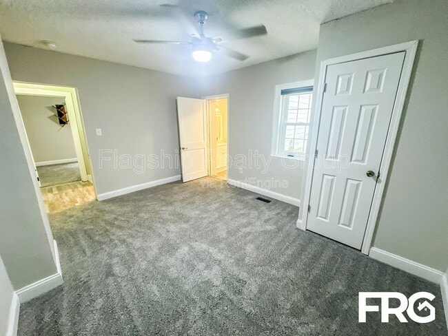 Building Photo - 2310 N Beston Rd