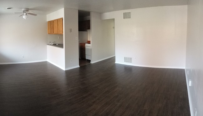 Building Photo - 2839 Cypress Way