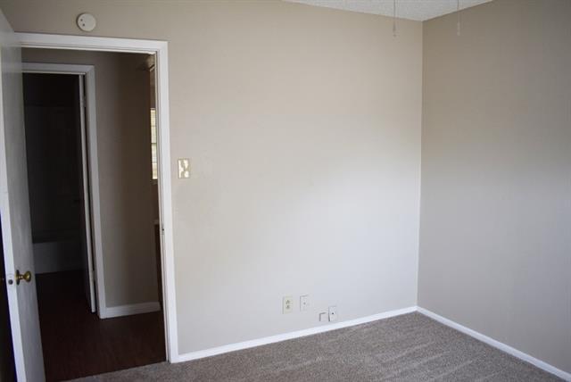 Building Photo - 6624 Vega Dr