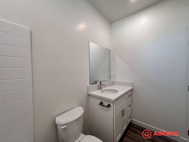 Building Photo - 6012 Curvy Hills Dr