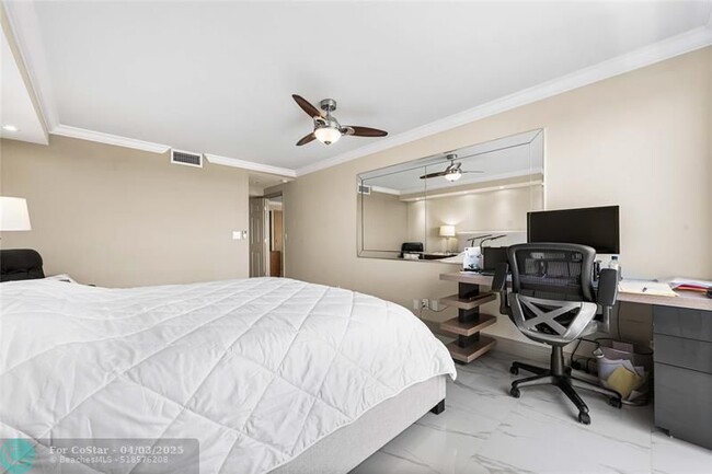Building Photo - 1500 S Ocean Dr