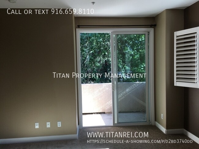Building Photo - 8144 Crystal Walk Cir