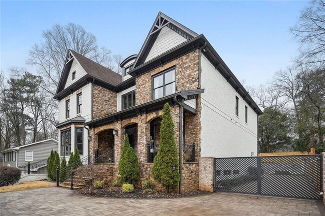 Building Photo - 1930 Northside Dr NW