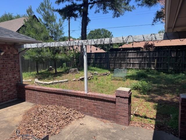 Building Photo - 4115 Holbrook Dr