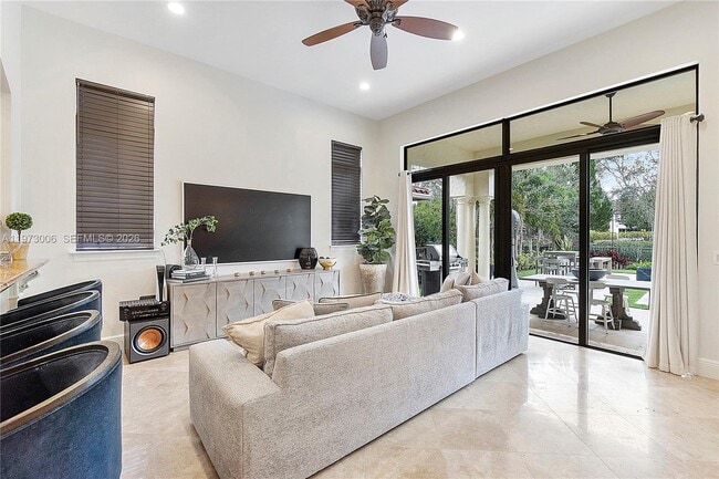 Building Photo - 9564 Exbury Ct