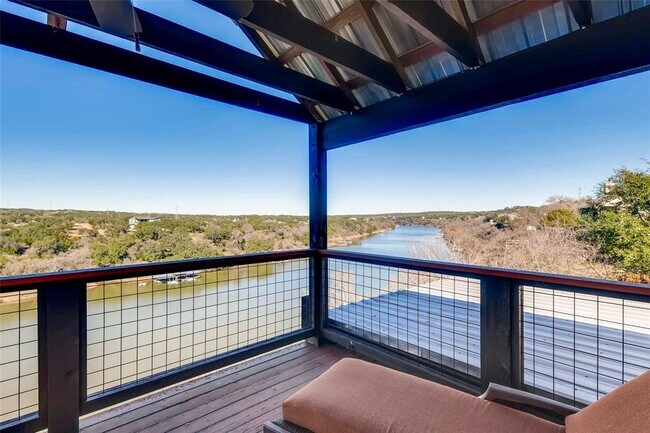 Building Photo - 2614 Pace Bend Rd S