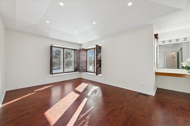 Building Photo - 1810 Fox Run Dr