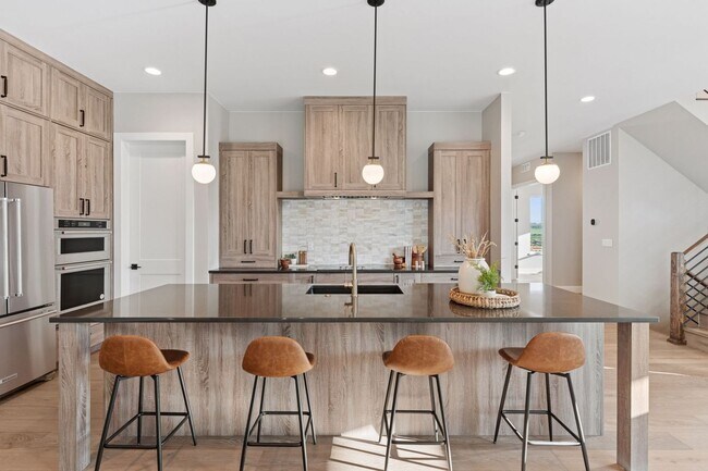 Building Photo - New Charming Berthoud Home with Modern Comfort | $1000 Deposit with Approved Credit and TWO WEEKS...