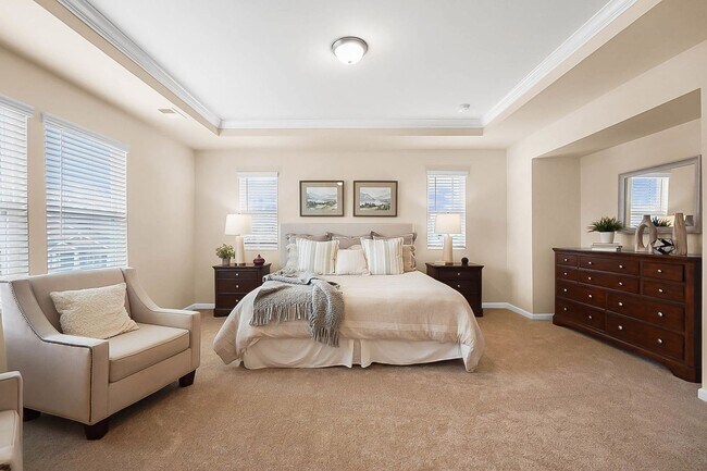 Building Photo - Beautiful Five Bedroom Home in Indian Trail!