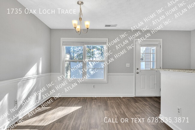 Building Photo - 1735 Oak Loch Trace