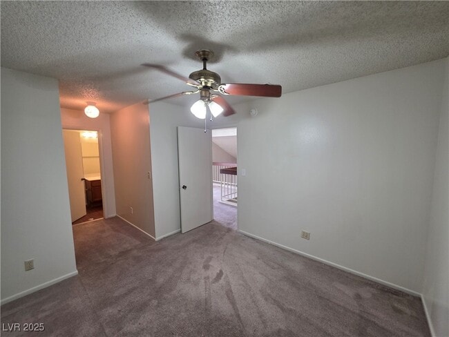 Building Photo - 321 S Bent Creek Dr