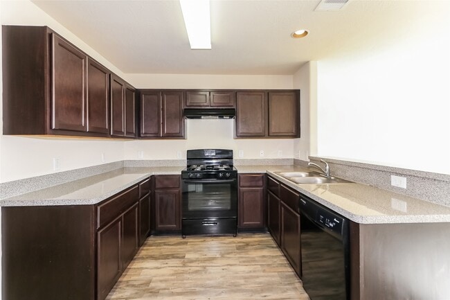 Building Photo - 2615 Camarilla Ln